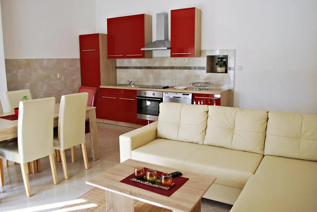 Apartment Mateo Šajini Croazia